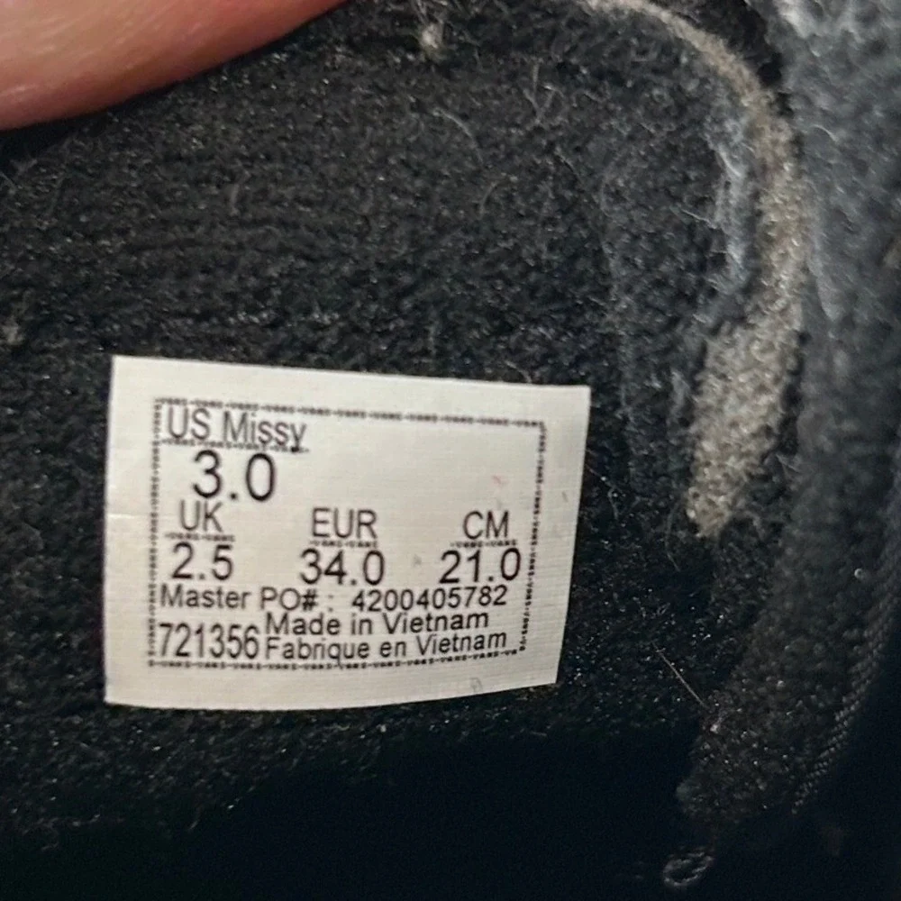 Vans Sk8-Hi Vansguard Missy Black Lavender‎ High Top Sneakers 3.0 US Missy